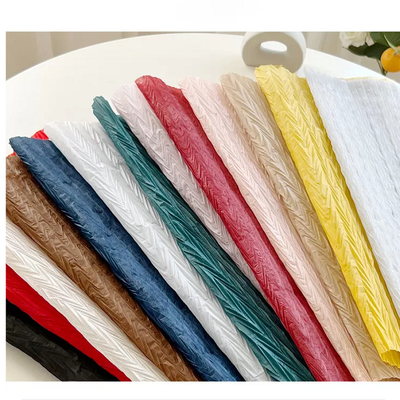 Pleated Waved Bouquet Wrapping Paper 30grm Tissue Paper For Bouquet